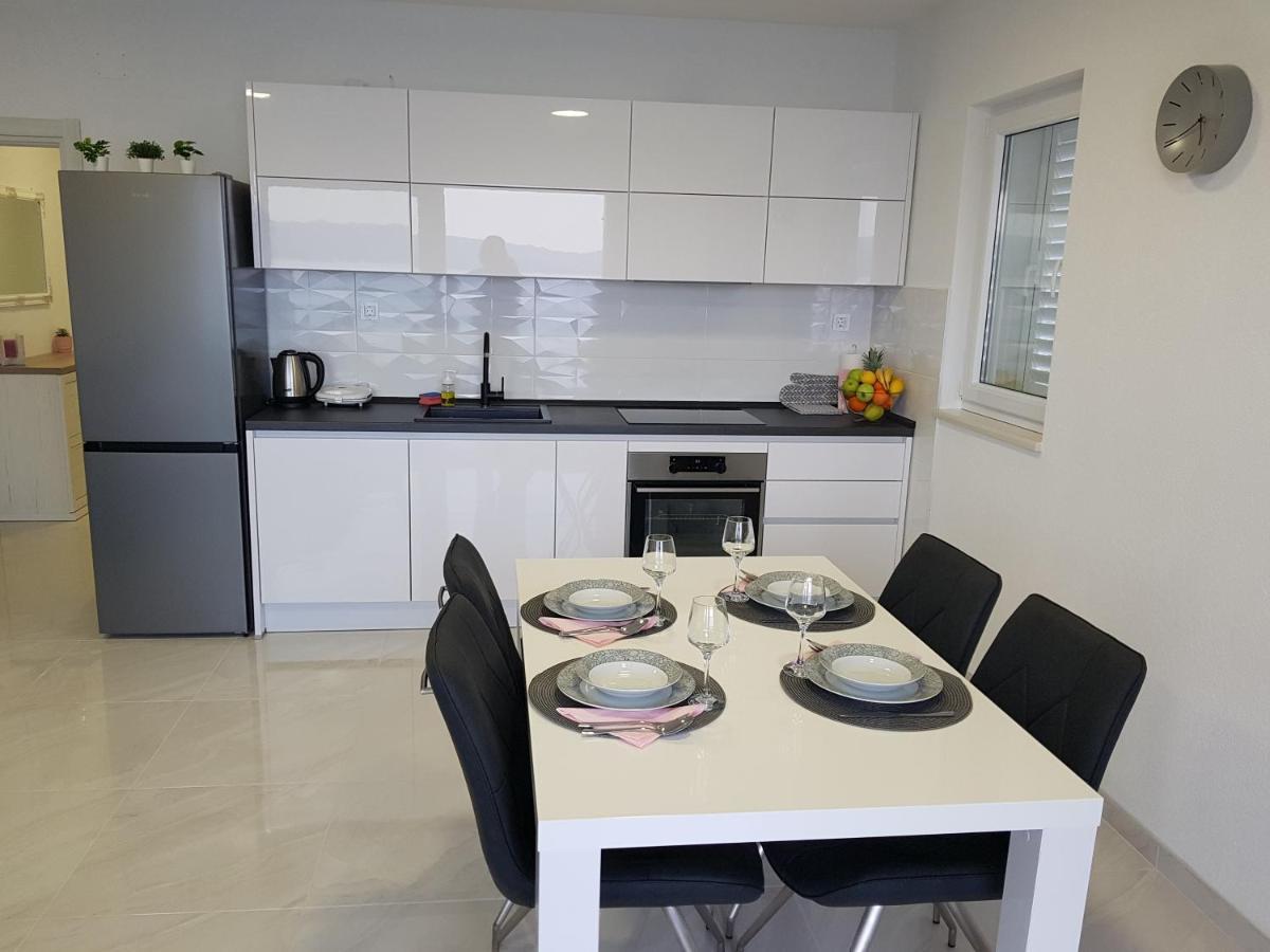 La Vista Apartments Mimice Extérieur photo